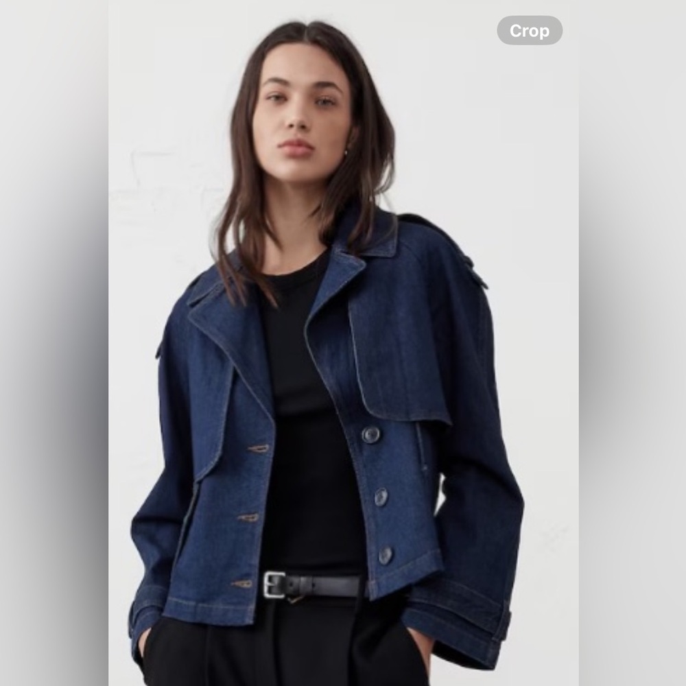 Banana Republic Short Trench Jacket, dark wash, size S, NWT, never worn.